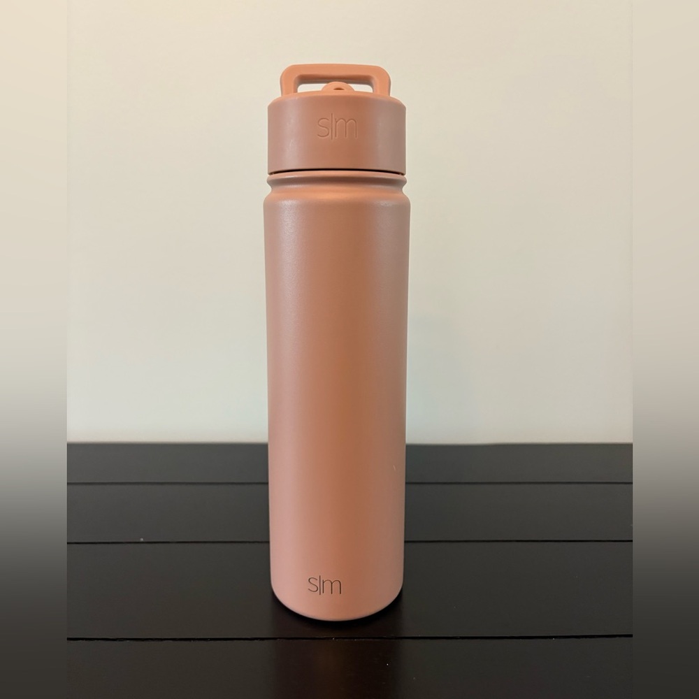 Simple Modern Summit Water Bottle with Straw Lid - 22 oz